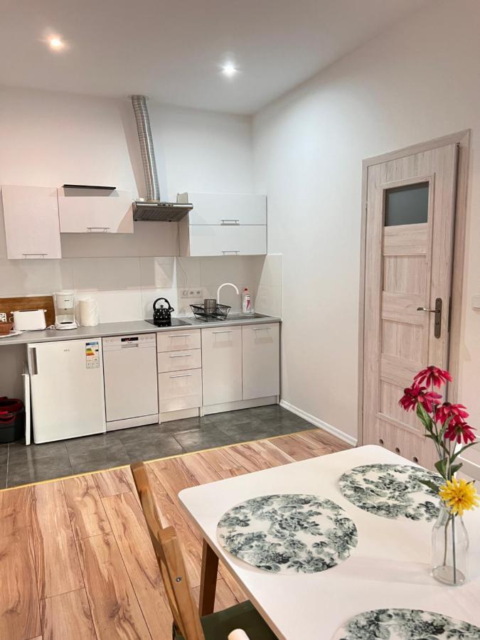 Apartament Lubicz Krakow Luaran gambar